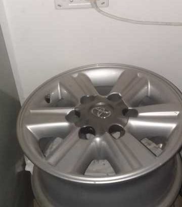 15 inch Toyota rims for sale.