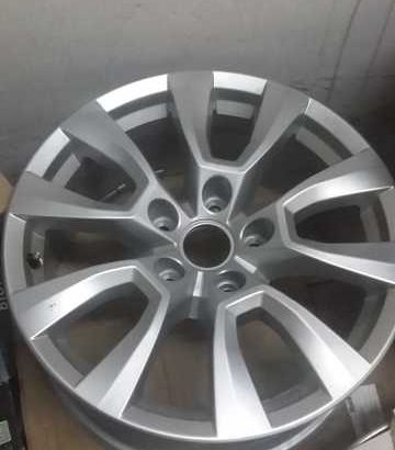 18 inch rims for sale 5holes.