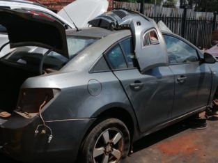 CHEV CRUZE 1.6 ( F16D3) STRIPPING FOR SPARES