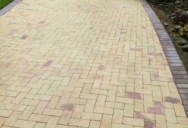 Tarmac black carpet driveways and parking areas