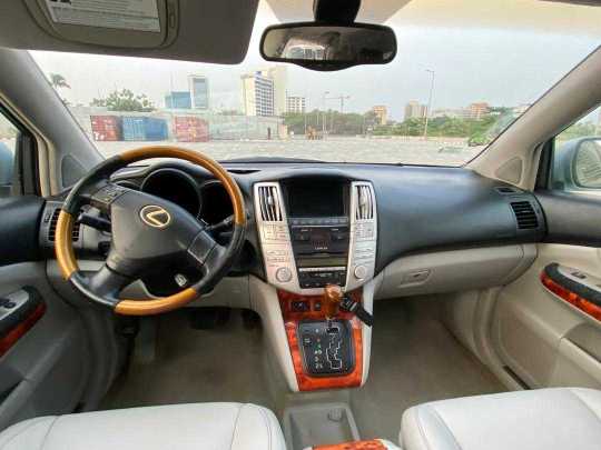 Lexus RX 330