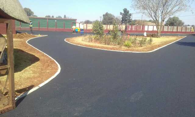 Domestic and industrial Asphalt Pavement Surfacing