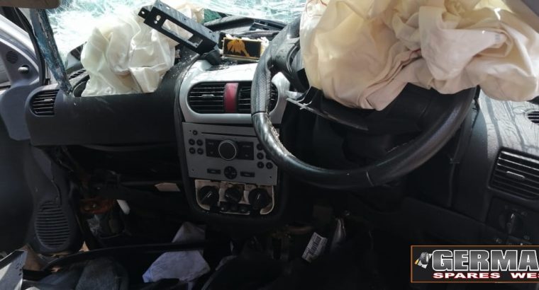 OPEL CORSA GAMMA 1.4 2006 STRIPPING FOR SPARES