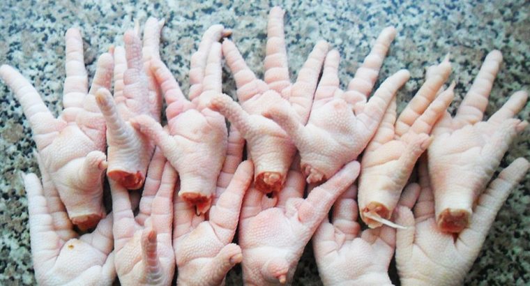 Grade A Chicken Feet for sale watsapp +27631521991