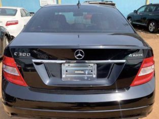 mecedeez Benz C300