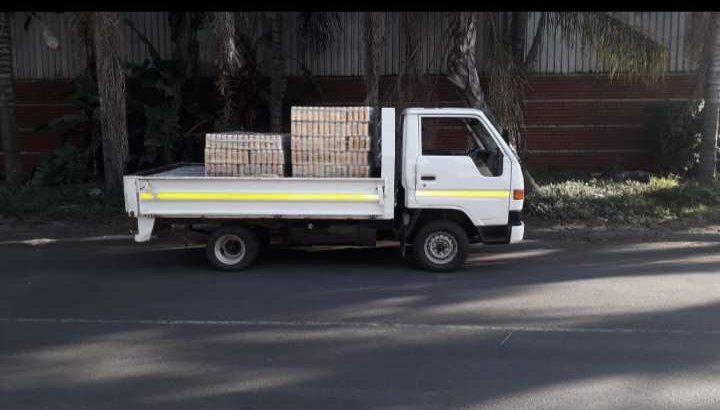 1 Ton to 3.5 Ton Transport available from R250 per load