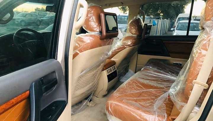 Toyota land cruiser
