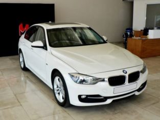 BMW 320i