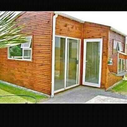 RINGO LOG HOME WENDYS
