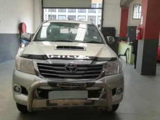 car and bakkies dealership