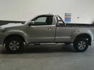 car and bakkies dealership