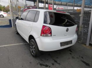 car and bakkies dealership