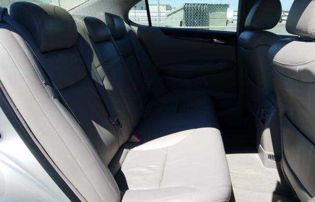 Lexus es300