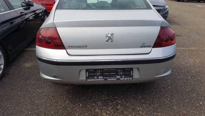 Peugeot 407