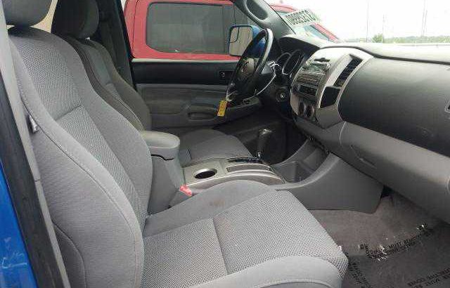 Toyota Tacoma