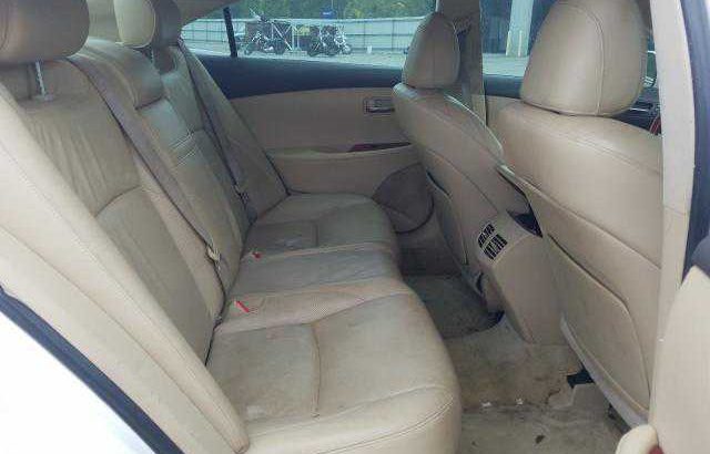 Lexus ES350