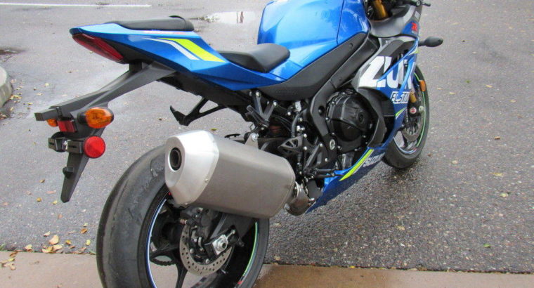 Suzuki gsx r1000 available for sale,whatsapp +971557337543