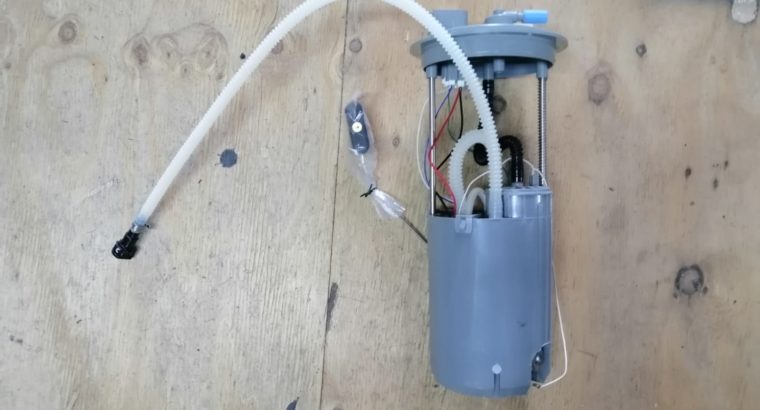 CHEV CAPTIVA 2.4 NEW FUEL PUMP FOR SALE At German Spares West, W