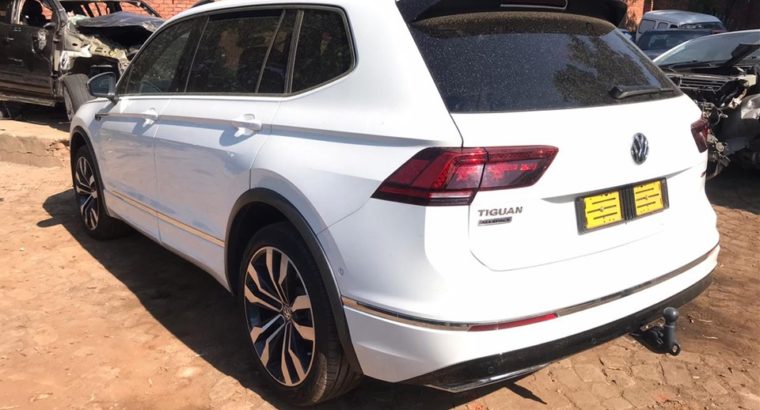 Volkswagen Tiguan Allspace 4 Motion R-Line 2.0 TSI DBG Stripping
