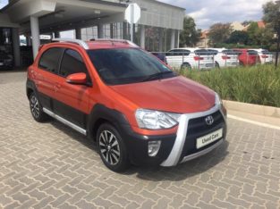 2017 Toyota Etios Cross 1.5 Xs