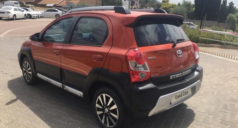 2017 Toyota Etios Cross 1.5 Xs
