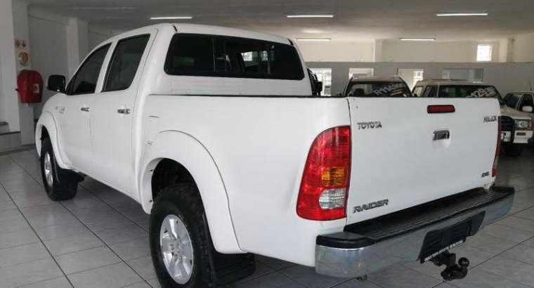 Toyota Hilux 2.4