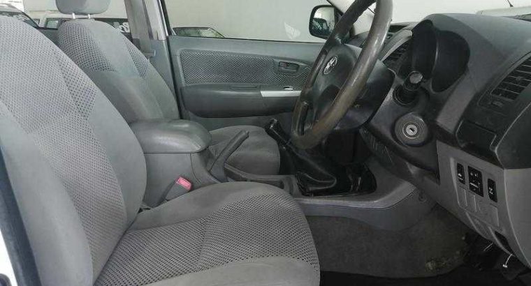 Toyota Hilux 2.4