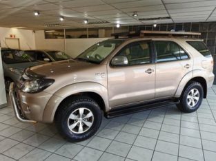 Toyota Fortuner D4D 4×4