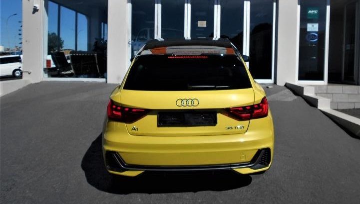 2019 A1 35TFSI SLINE WITH 26000KM FOR SALE