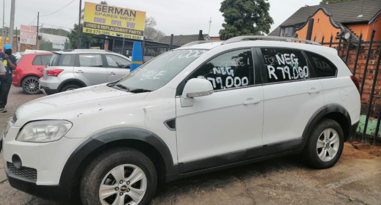 CHEV CAPTIVA 2.4 2011 FOR SALE – R 79 000.00