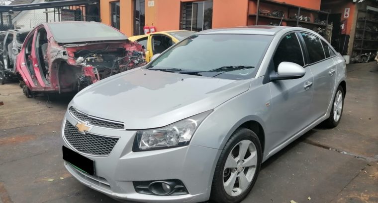 CHEV CRUZE 1.8 2010 STRIPPING FOR SPARES