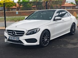 2018 MERC C180 AMG WITH 75000KM FOR SALE
