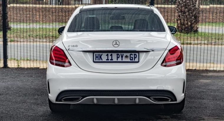 2018 MERC C180 AMG WITH 75000KM FOR SALE