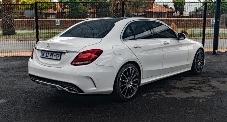 2018 MERC C180 AMG WITH 75000KM FOR SALE