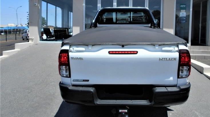2020 HILUX 2.8DG-6 AUTO WITH 3900KM FOR SALE