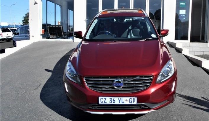 2014 VOLVO XC60 T5 WITH 90000KM FOR SALE 0790475688