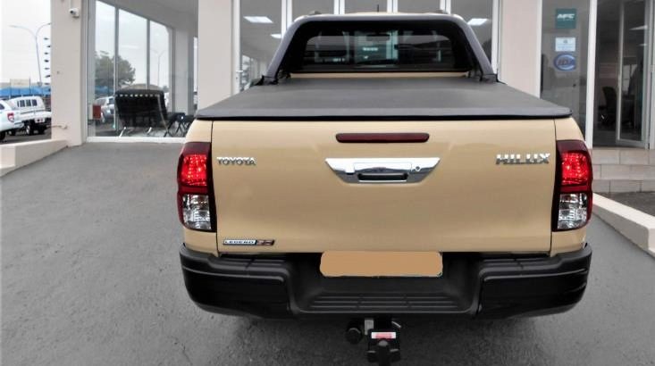 2020 HILUX 2.8DG-6 AUTO EXTRA CAB LEGEND 50 FOR SALE WITH 7300KM