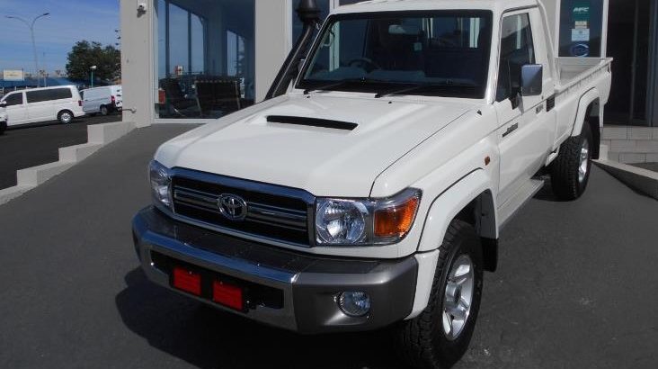 2020 LAND CRUISER 79 4.5D4-D LX V8 WITH 50KM FOR SALE