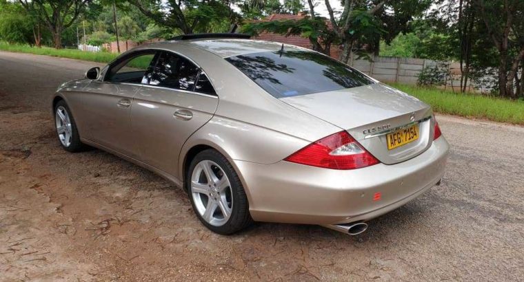 MERCEDES BENZ CLS 500