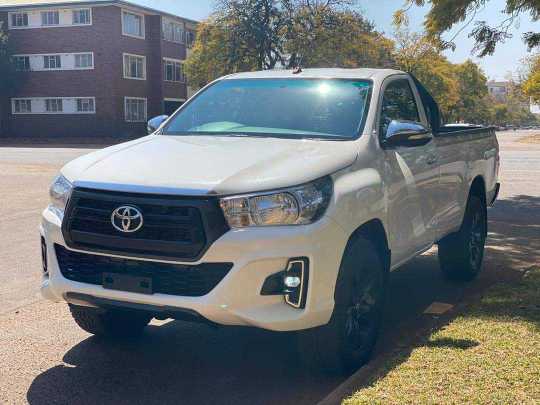 TOYOTA HILUX GD6