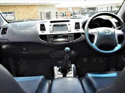 Toyota Hilux Legend 45 4X4 Double Cab