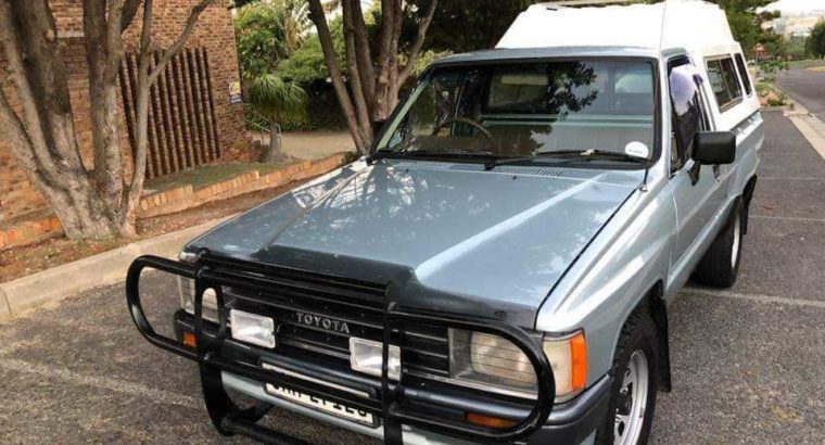 Toyota Hilux 2.4 D Single Cab