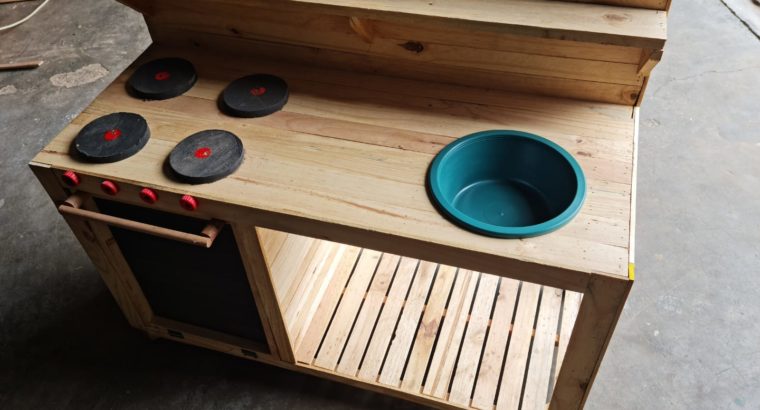 Kids Kitchen