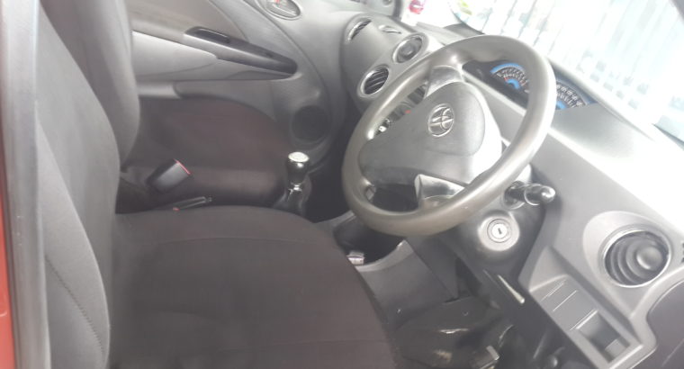 TOYOTA ETIOS SEDAN