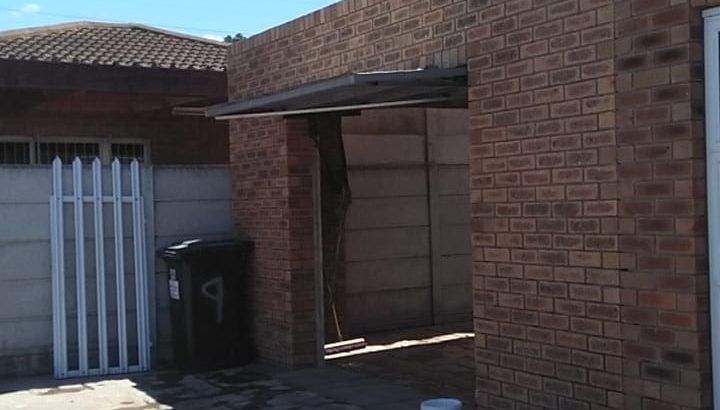 BUILDERS RUS PTY LTD