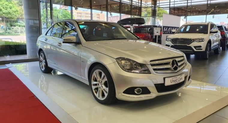 2015 Mercedes Benz C200