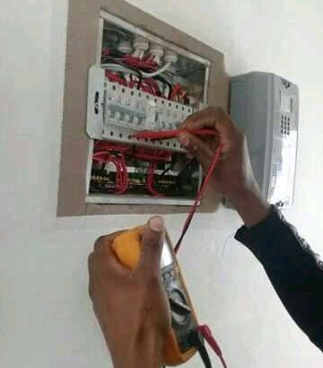 Best electrician in your area . Cheap affordable and reliable