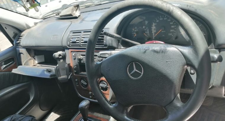 MERCEDES BENZ ML270 CDI – STRIPPING FOR SPARES