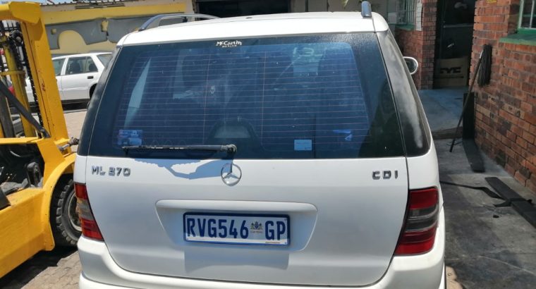 MERCEDES BENZ ML270 CDI – STRIPPING FOR SPARES