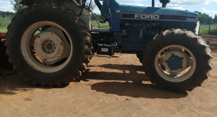 1994 Ford F7840 4×4 tractor